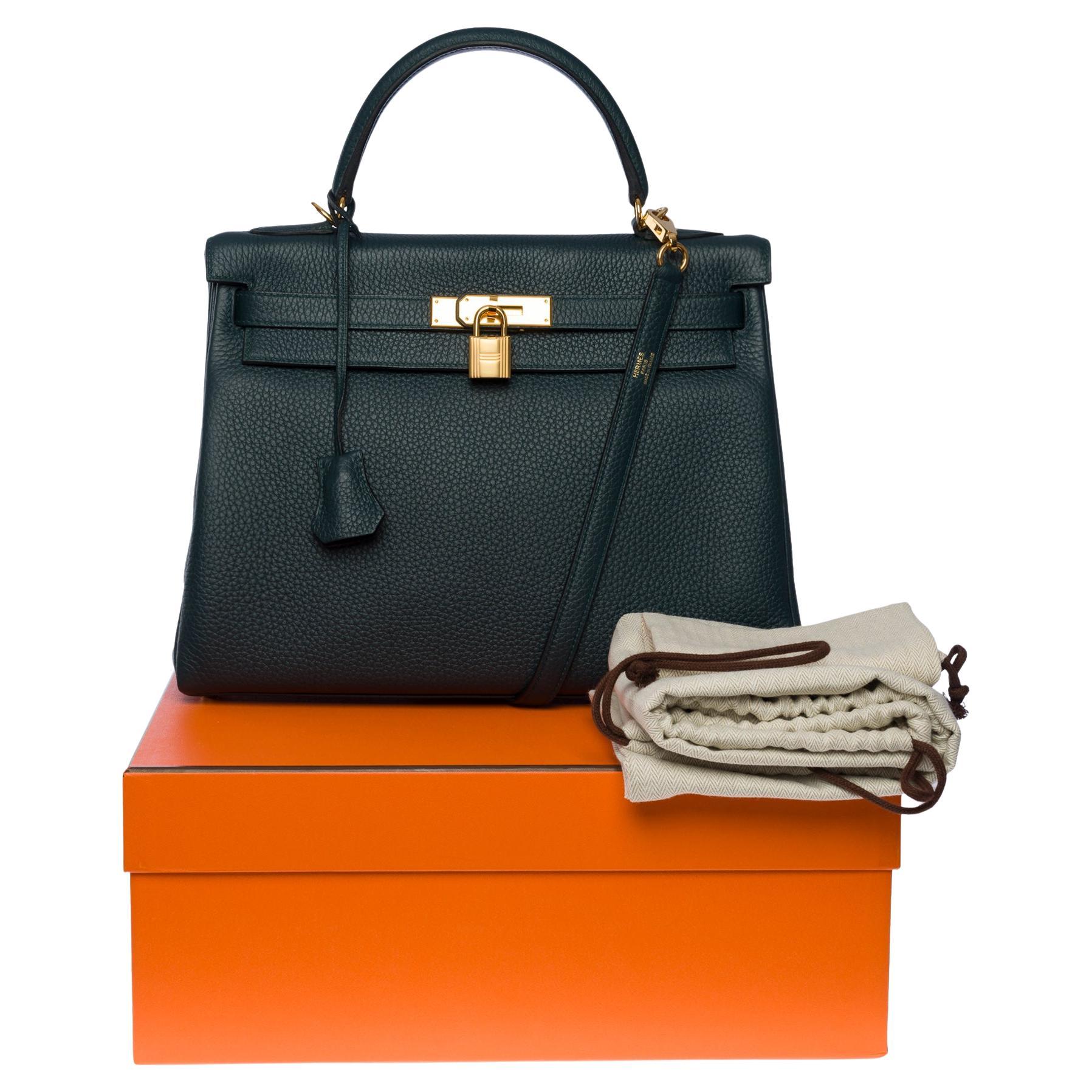 Are Hermès bags made of leather?