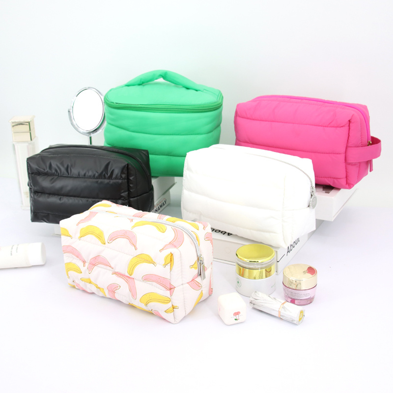9 Top Cosmetic Bag Manufacturers in Pakistan