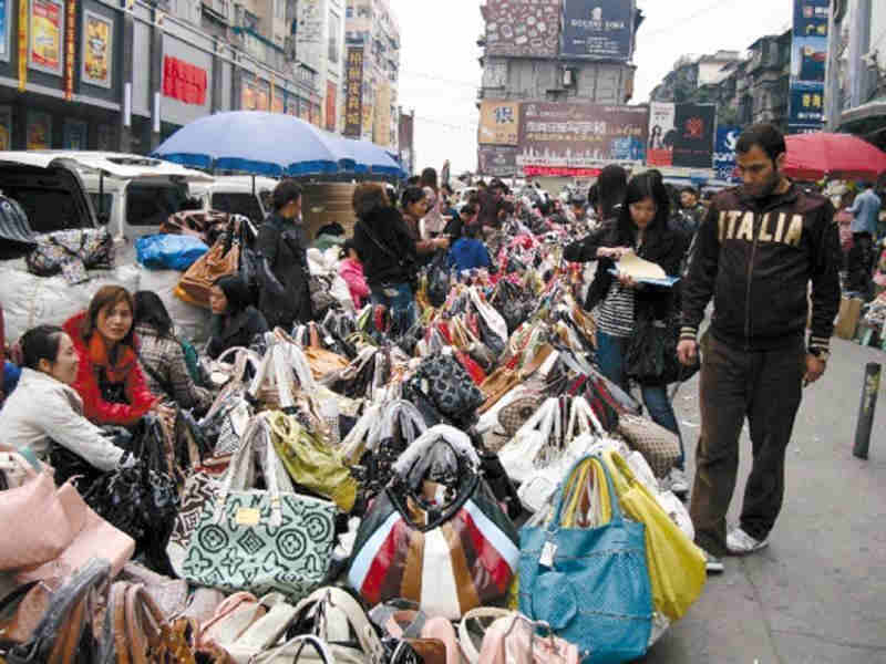 Guangzhou Bag Market: A Buyer’s Guide to Hidden Wholesale Spots