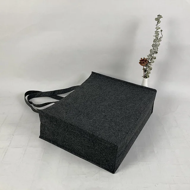 Durability Meets Style: An In-Depth Look at Felt Fabric for Custom Bags