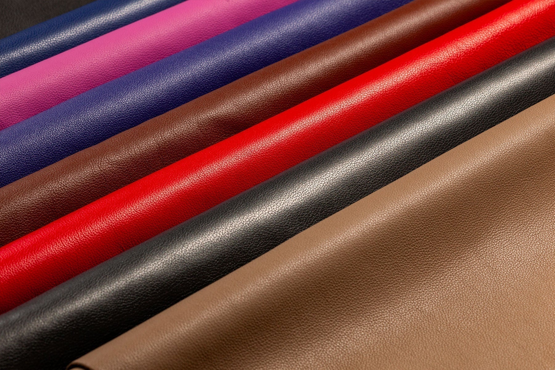 What is Aniline Leather? An Expert Guide to Pure Leather Quality