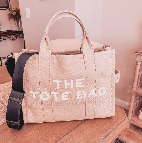 Marc Jacobs Tote Bag Review: Honest Truth About Durability & Style (2025)